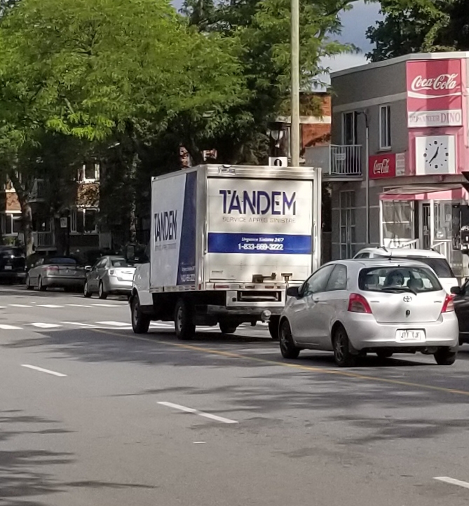 Nettoyeur Tandem, service après sinistre | 2333 Bd Saint-Paul, Chicoutimi, QC G7K 1E5, Canada | Phone: (418) 690-1155