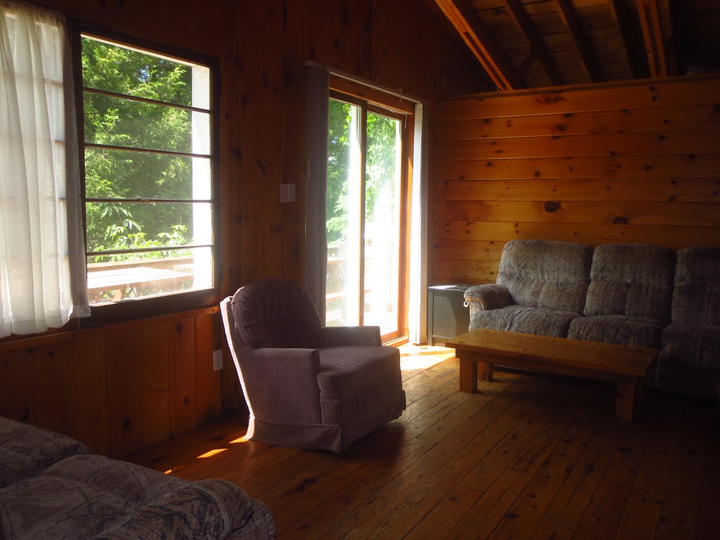 Land OLakes Lodge | 2904 ON-11, Marten River, ON P0H 1T0, Canada | Phone: (705) 892-2322