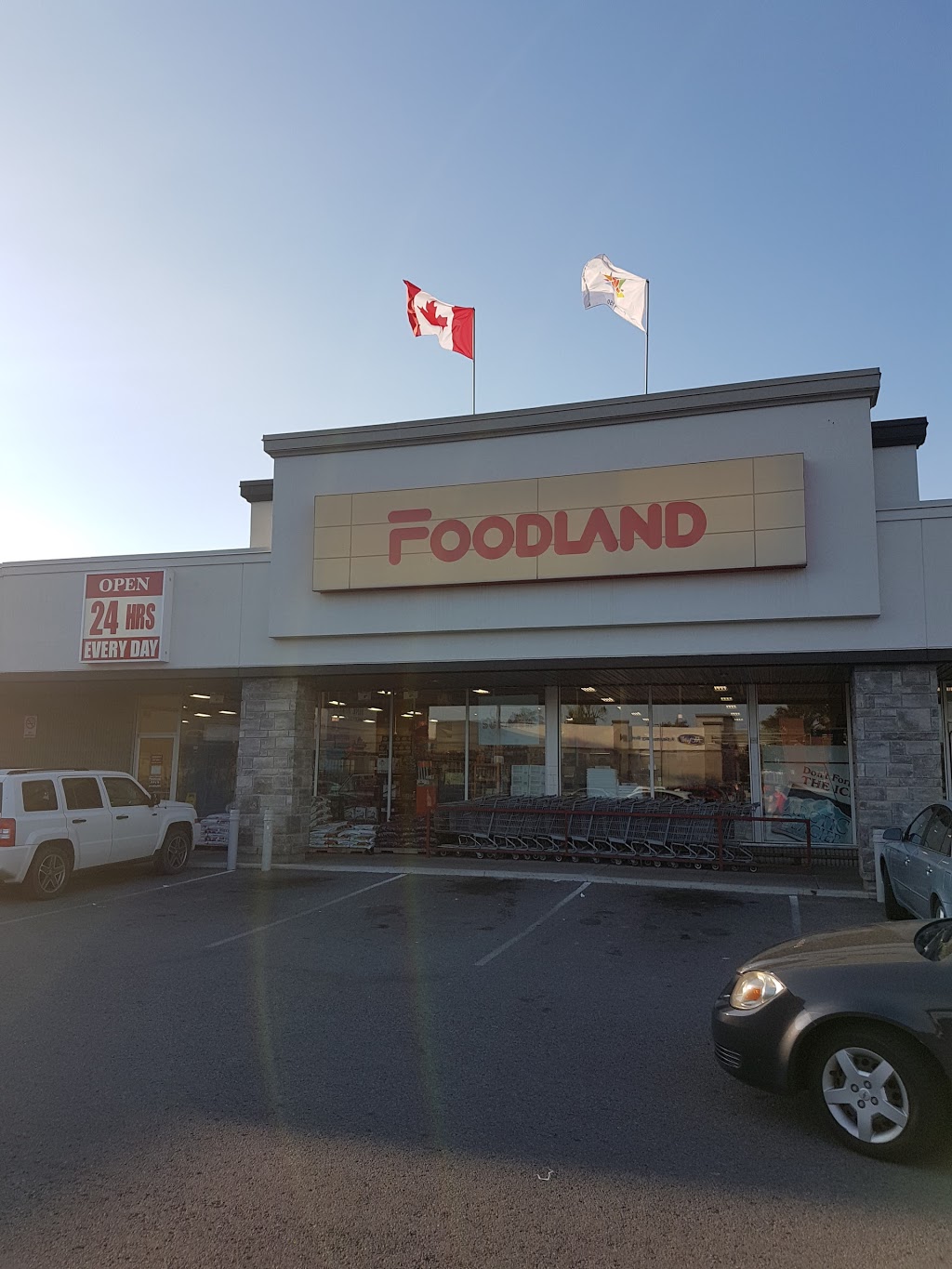 Foodland - Thorold | 9 Pine St N, Thorold, ON L2V 3Z9, Canada | Phone: (905) 227-0533