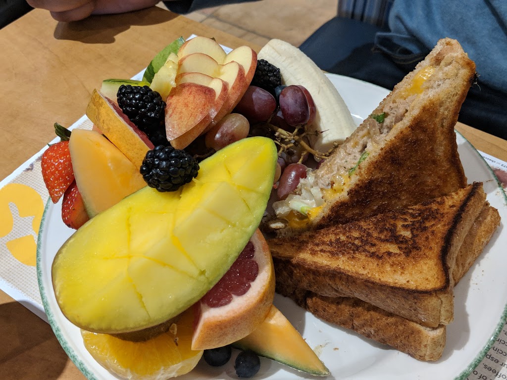 Cora Breakfast and Lunch | 840 Waverley St, Winnipeg, MB R3T 5Z7, Canada | Phone: (204) 928-1200