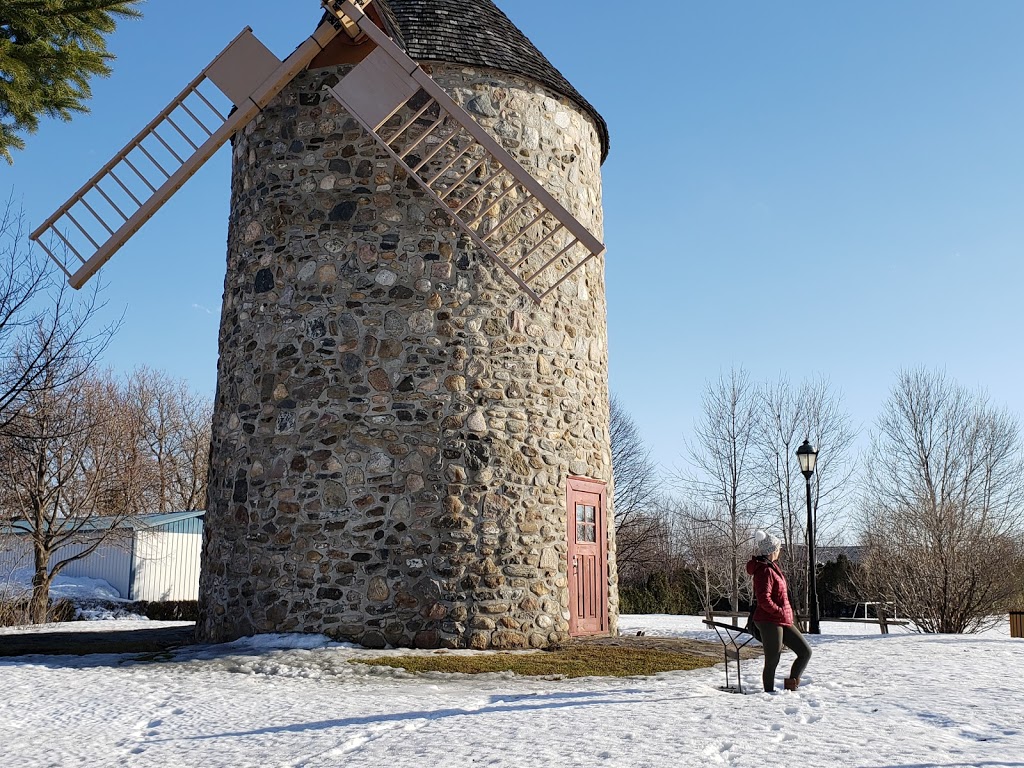 Société acadienne Port-Royal | 17600 Rue Béliveau Suite 101, Bécancour, QC G9H 0M4, Canada | Phone: (819) 233-4411