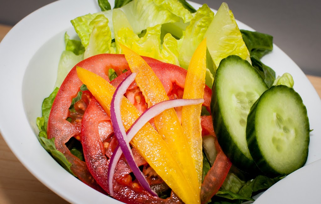 Spinnaker Cafe | 2417 Golf Course Dr #11, Blind Bay, BC V0E 1H2, Canada | Phone: (250) 675-2238