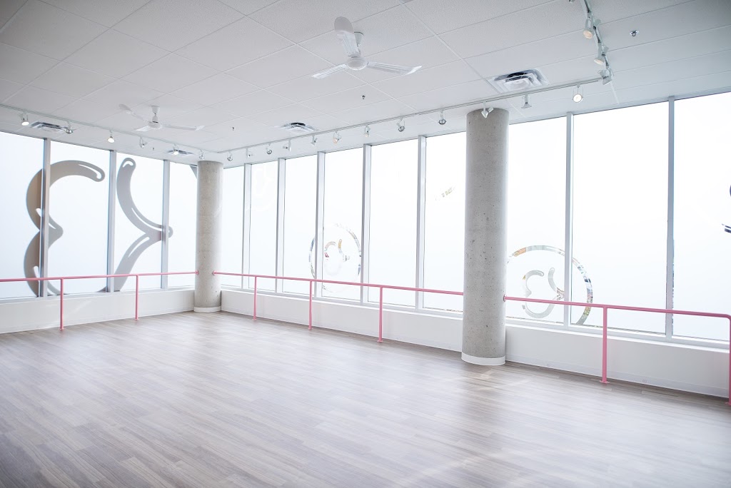 Local Barre Fitness | 423 Avenue B S, Saskatoon, SK S7M 5N3, Canada | Phone: (306) 384-7775