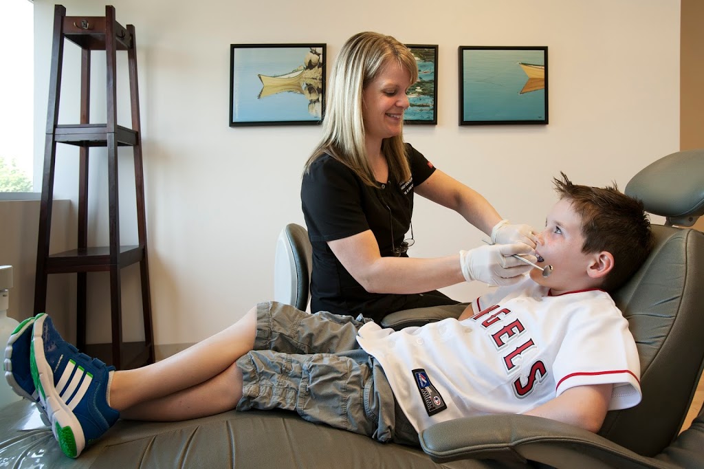 Joseph Howe Family Dentistry | 3711 Joseph Howe Dr, Halifax, NS B3L 4H8, Canada | Phone: (902) 445-5433