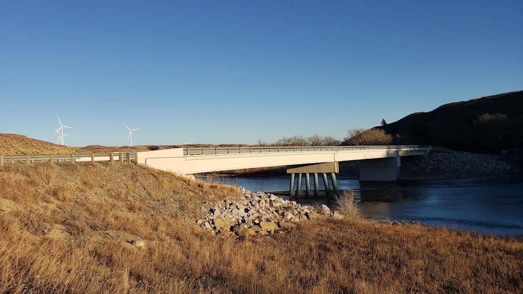 Cottonwood Campground | 45 Vanzile St, Treherne, MB R0G 2V0, Canada | Phone: (204) 723-2044