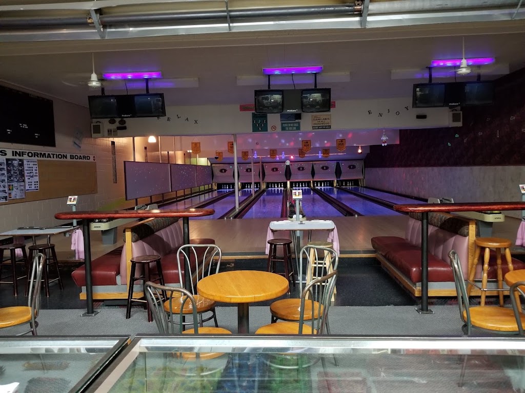 Quarry Lanes | 369 1 St E, Stonewall, MB R0C 2Z0, Canada | Phone: (204) 467-8218
