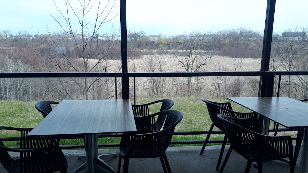 The Upper Deck TapHouse + Grill | 210 Martindale Rd, St. Catharines, ON L2R 6P9, Canada | Phone: (905) 682-3325