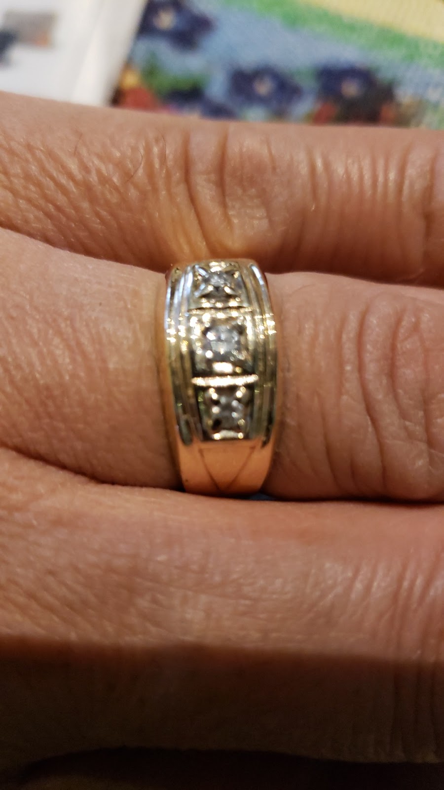European Master Goldsmith | 30 Taunton Rd E, Whitby, ON L1R 3L5, Canada | Phone: (905) 655-2945