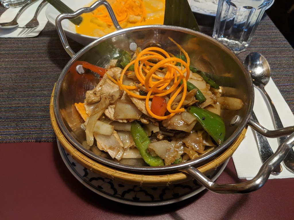 Bolan Thai Cuisine | 709 Mt Pleasant Rd, Toronto, ON M4S 2N4, Canada | Phone: (647) 344-1233
