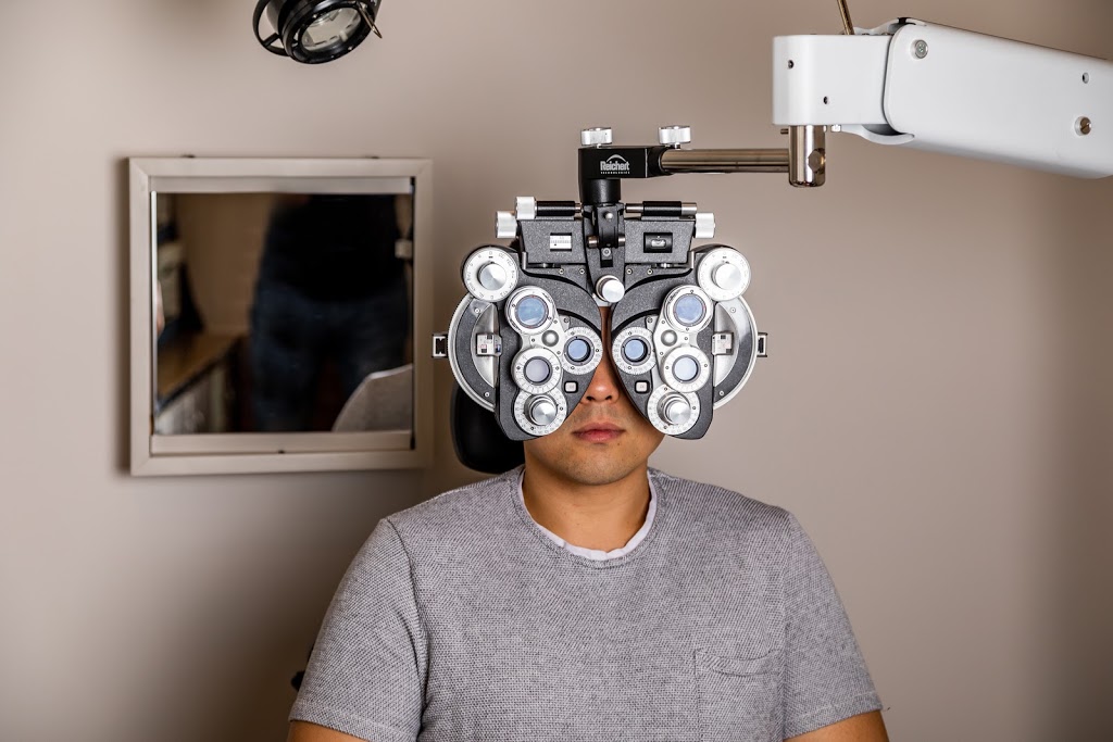 Bronte Village Eye Care | 2425 Marine Dr, Oakville, ON L6L 1C6, Canada | Phone: (905) 827-3937