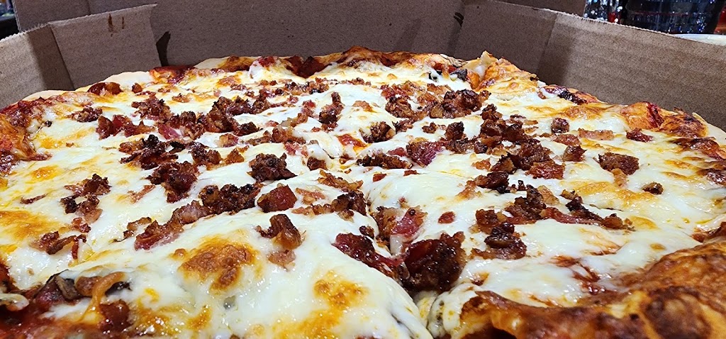 Fitzy’s 86 Sports Bar | 150 Peter St, Pembroke, ON K8A 0G3, Canada | Phone: (613) 631-0809