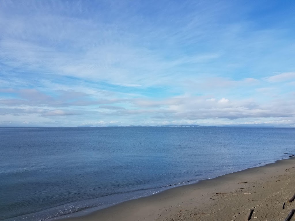 Rocky Point Lodge | Oak Harbor, WA 98278, USA