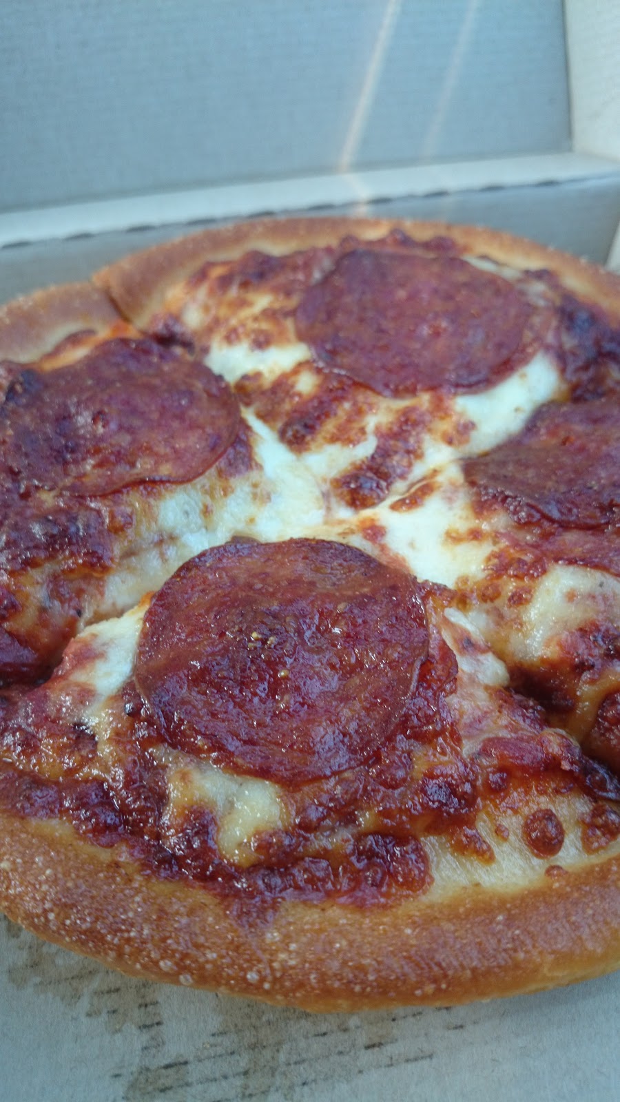 Tofield Pizza Hut | 5114 46 Ave, Tofield, AB T0B 4J0, Canada | Phone: (780) 662-4355