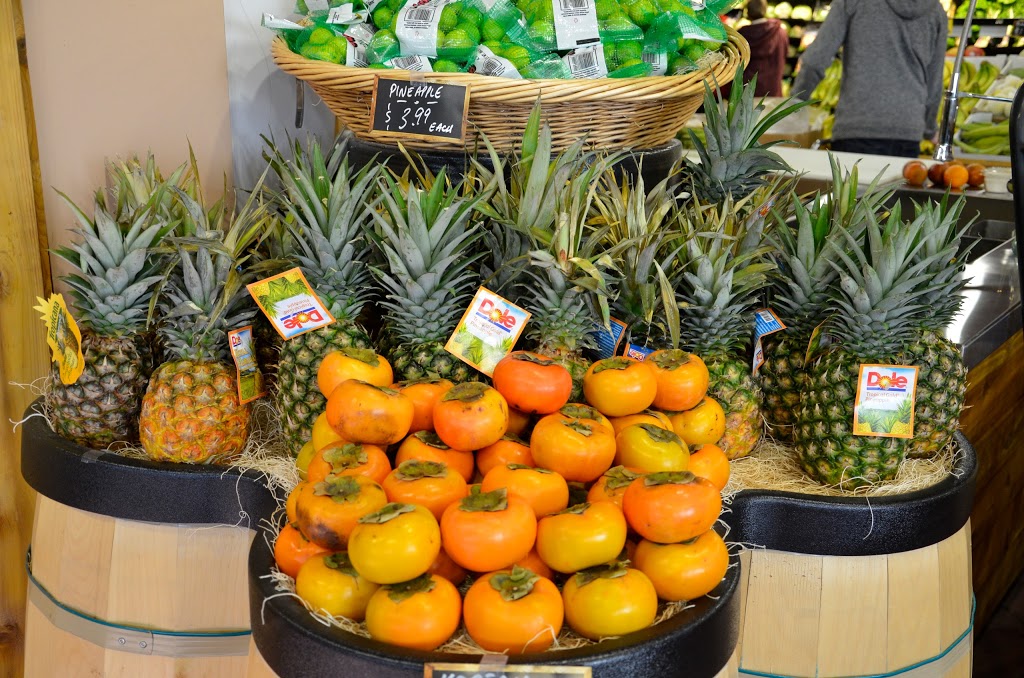 H&W Produce | 6120 Terrace Rd NW, Edmonton, AB T6A 3Z1, Canada | Phone: (780) 485-2018