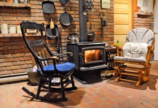 B&C Moses Sunset Country B&B | 398139 10th Con Sydenham RR 6, Owen Sound, ON N4K 5N8, Canada | Phone: (519) 371-4559