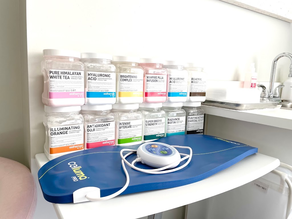 Skin Rehab Med Spa & Laser Clinic Ltd. | 124 Covebrook Close NE, Calgary, AB T3K 6J5, Canada | Phone: (403) 971-7457