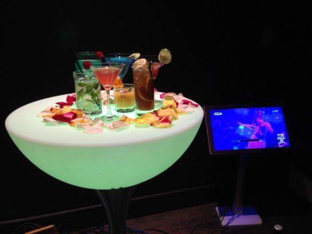 Kings Hot Pot and KTV | 15041 Stony Plain Rd, Edmonton, AB T5P 4W1, Canada | Phone: (780) 705-9168
