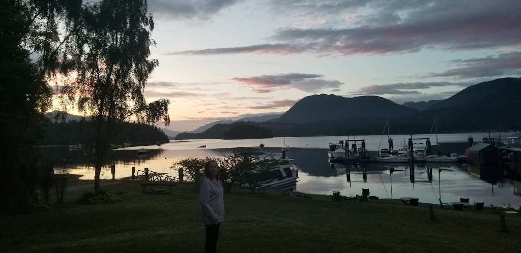 MacKenzie Sea Services Limited | 5788 Marine Way, Sechelt, BC V0N 3A6, Canada | Phone: (604) 885-7851