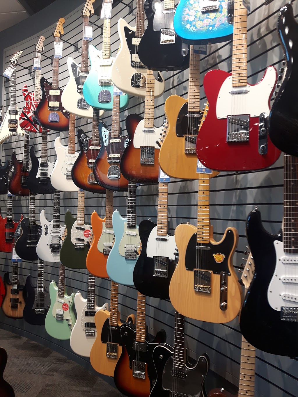 Long & McQuade Musical Instruments | 1360 Dominion Ave, Port Coquitlam, BC V3B 8G7, Canada | Phone: (604) 464-1011