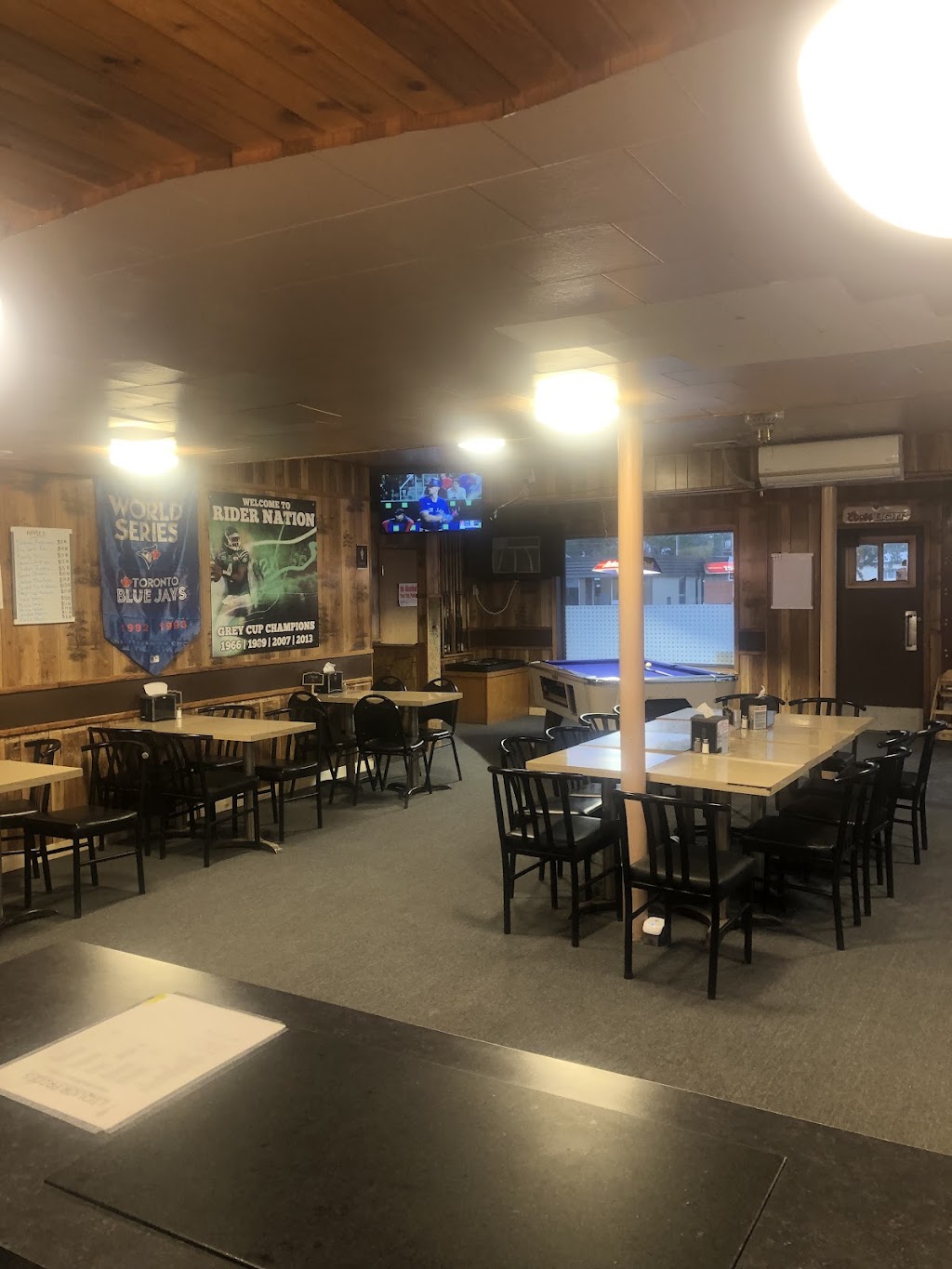 One Stop Inn Bar & Grill | 306 Railway Ave, Ogema, SK S0C 1Y0, Canada | Phone: (306) 459-2455