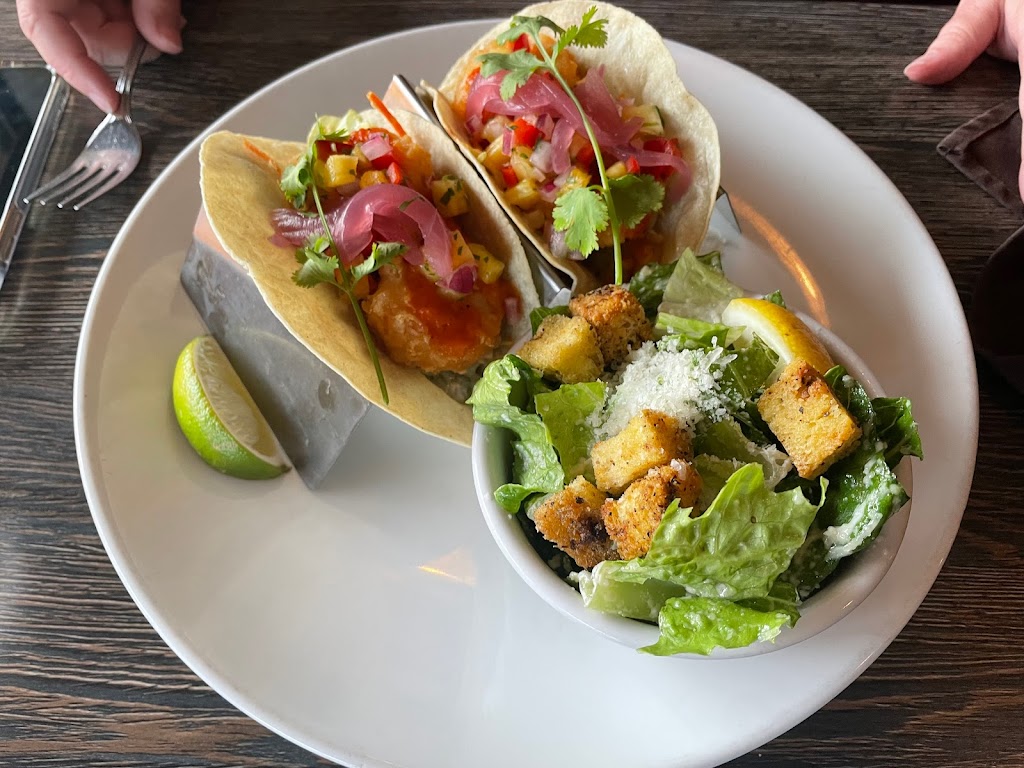 Avenue Bistro | 2064 Comox Ave, Comox, BC V9M 1P8, Canada | Phone: (250) 890-9200