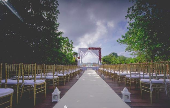 Blue Petal Destination Weddings | 15428 31st Ave, Surrey, BC V3Z3W4, unit 101, Surrey, BC V3S 2J8, Canada | Phone: (604) 899-1227