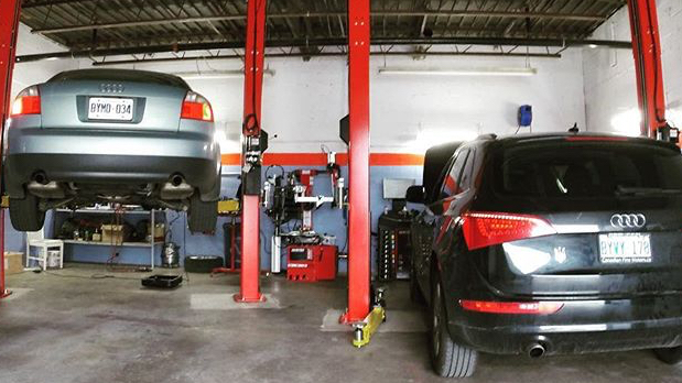 VR AUTO CENTRE | 776 Dundas St E Unit 7B, Mississauga, ON L4Y 2B6, Canada | Phone: (647) 802-1707