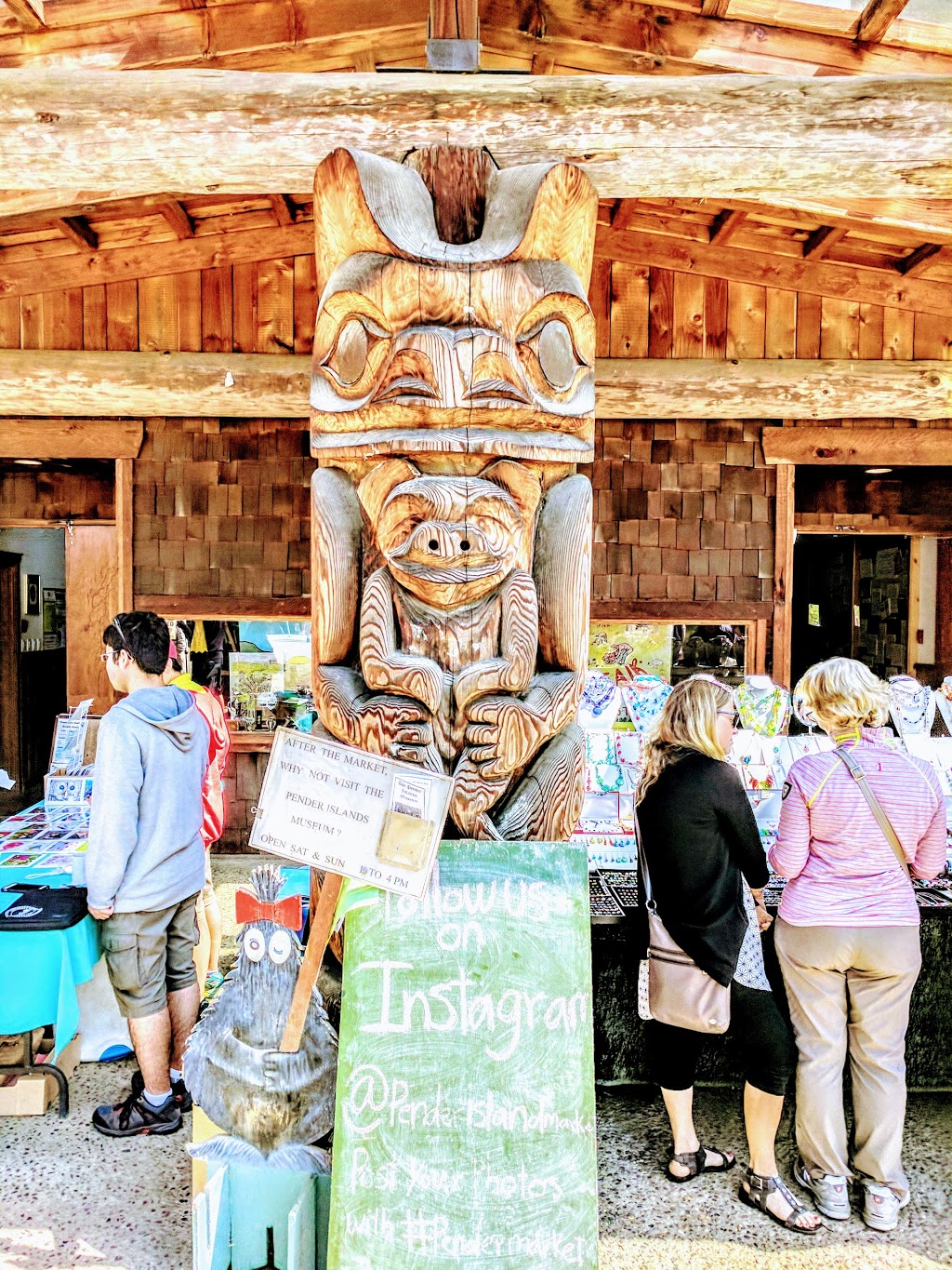 Pender Island Community Hall | 4418 Bedwell Harbour Rd, Pender Island, BC V0N 2M1, Canada | Phone: (250) 629-3669