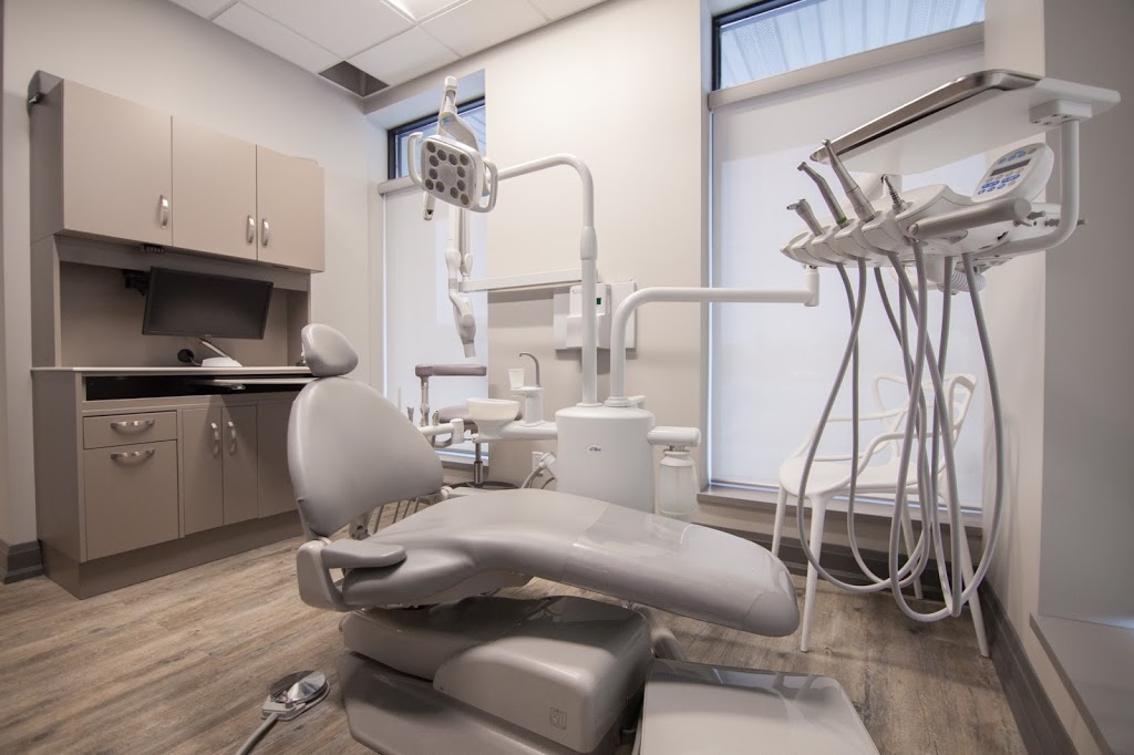 Niagara Falls Dental Clinic | 3-4728 Dorchester Rd, Niagara Falls, ON L2E 7H9, Canada | Phone: (905) 358-8586
