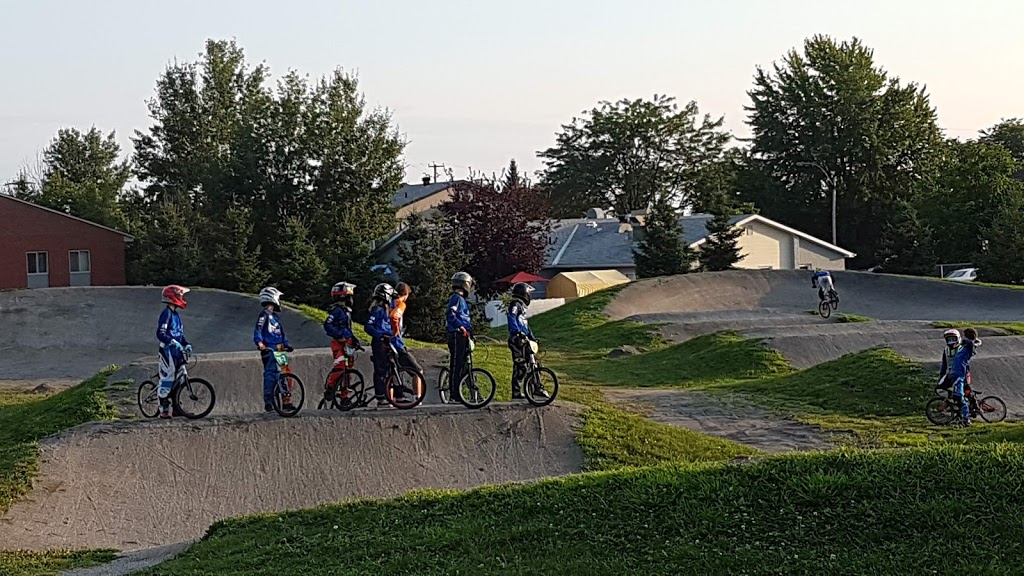 Parc Gilles-Maisonneuve | 1100 Rue Yvon Pichette, Gatineau, QC J8M 1T3, Canada | Phone: (866) 299-2002