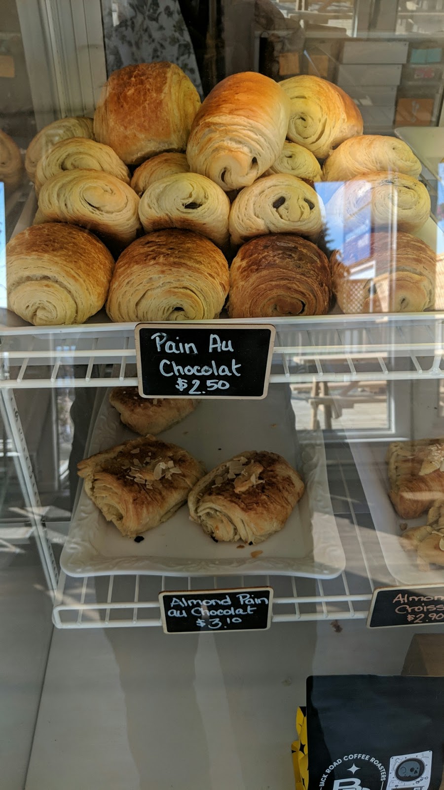 Bistro Dupain | 282 Main St, Erin, ON N0B 1T0, Canada | Phone: (519) 833-4644