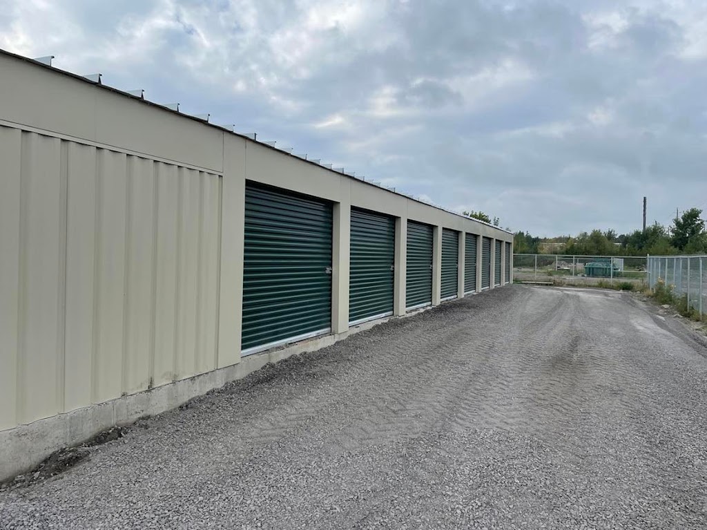 Hawthorne Self Storage | 631 Somme St, Ottawa, ON K1G 3N4, Canada | Phone: (613) 748-7870