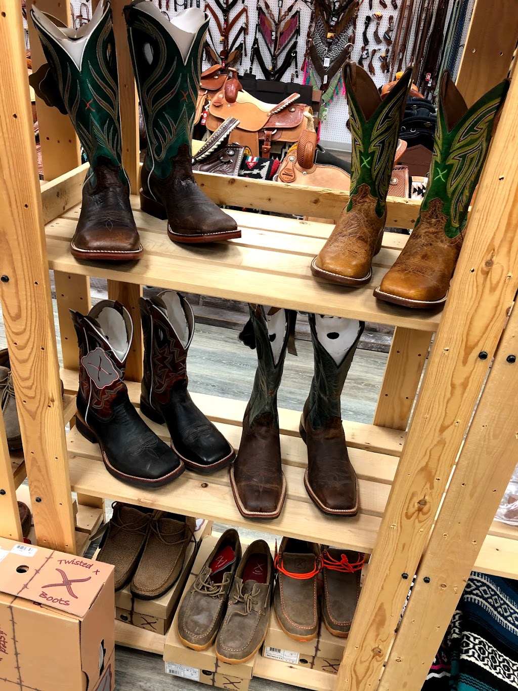 Western Rawhide & Harness Manufacturing Co Ltd | 700 Mission St, Winnipeg, MB R2J 0A3, Canada | Phone: (204) 233-7361