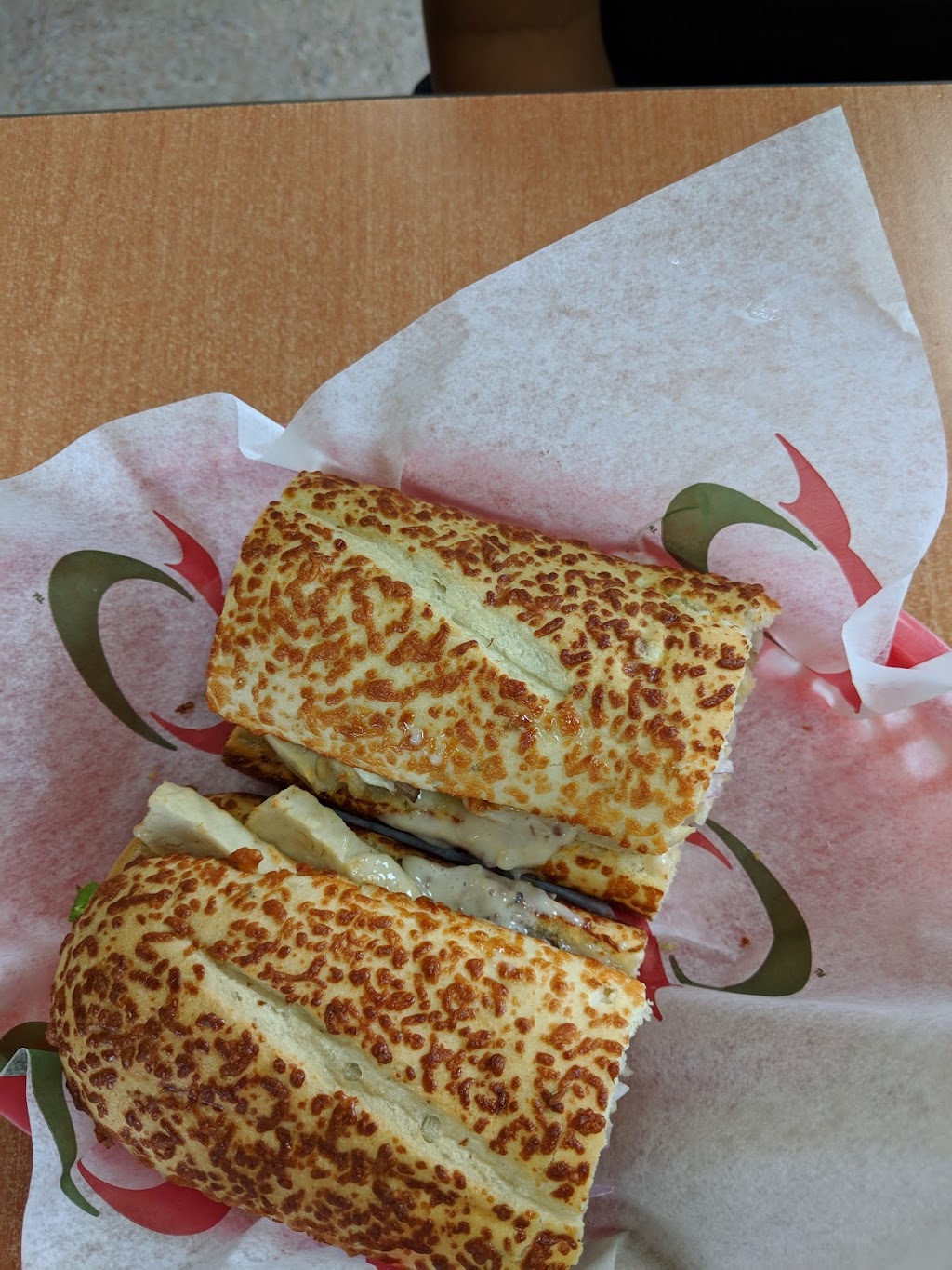 Quiznos | 15335 BC-10 Unit 101, Surrey, BC V3S 0X9, Canada | Phone: (604) 574-7008
