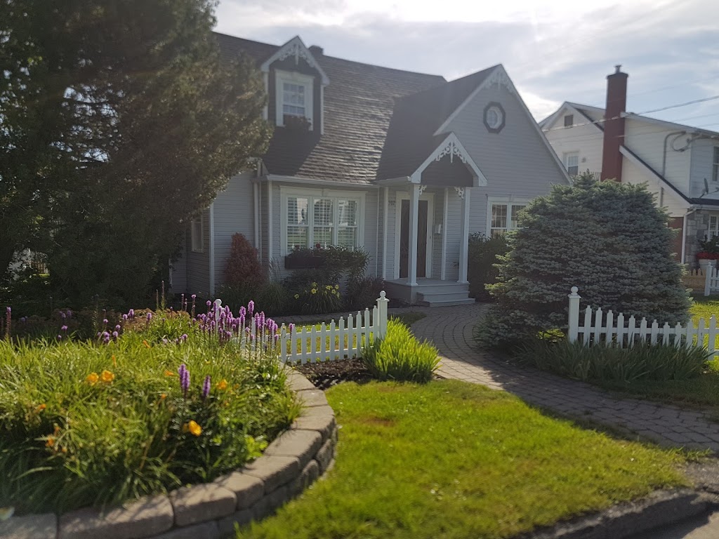 Auberge 4 Saisons | 502 10e Avenue S, East Broughton Station, QC G0N 1H0, Canada | Phone: (418) 427-4280