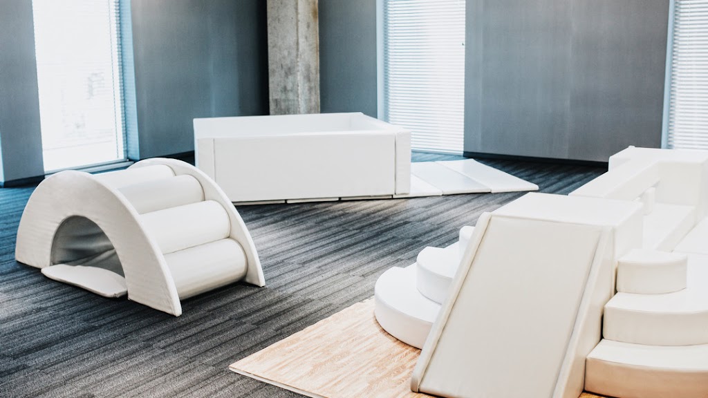 LuxBox Canada | 54 Marlow Ct, Winnipeg, MB R2P 0A4, Canada | Phone: (204) 396-1601