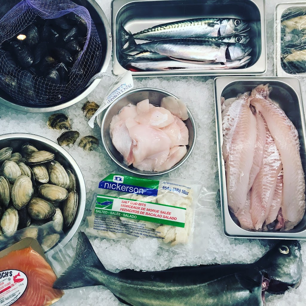 Dory Mates’ Seafood Shop | 11 Lincoln St, Lunenburg, NS B0J 2C0, Canada | Phone: (902) 521-7067