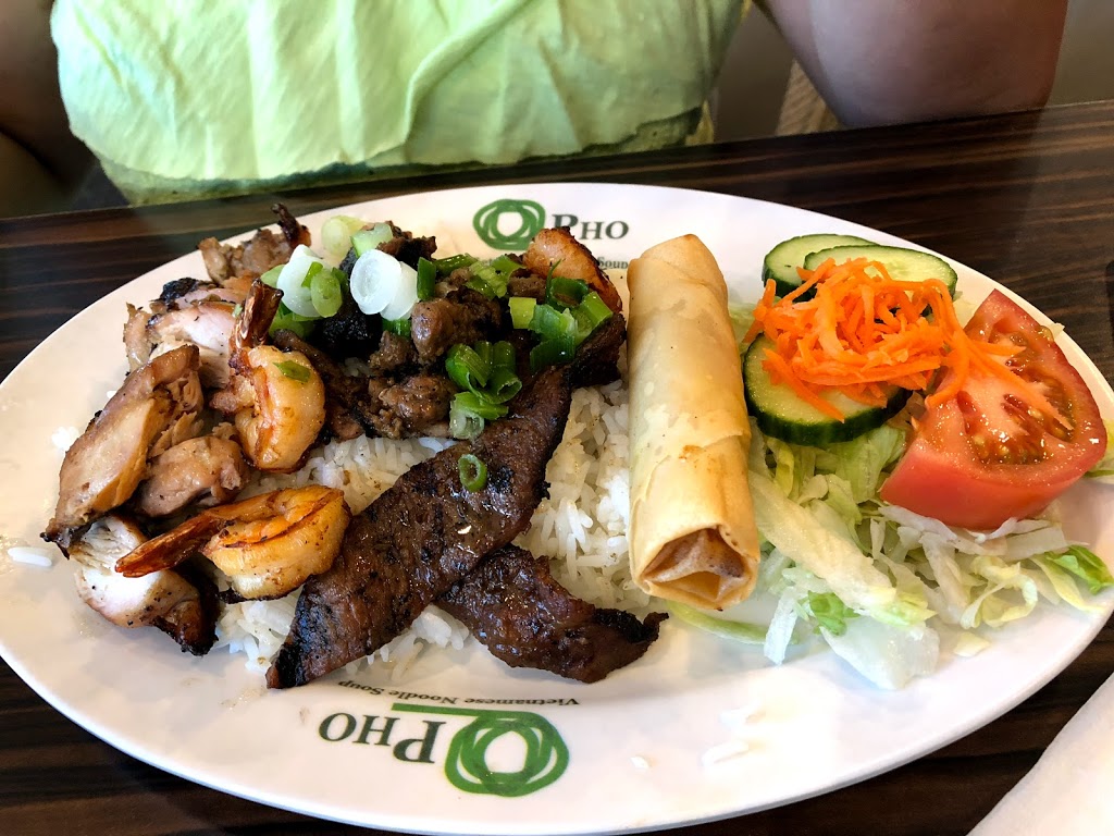 Pho Vietnamese Noodle Soup | 2963 Ellwood Dr SW, Edmonton, AB T6X 0B1, Canada | Phone: (780) 485-8860