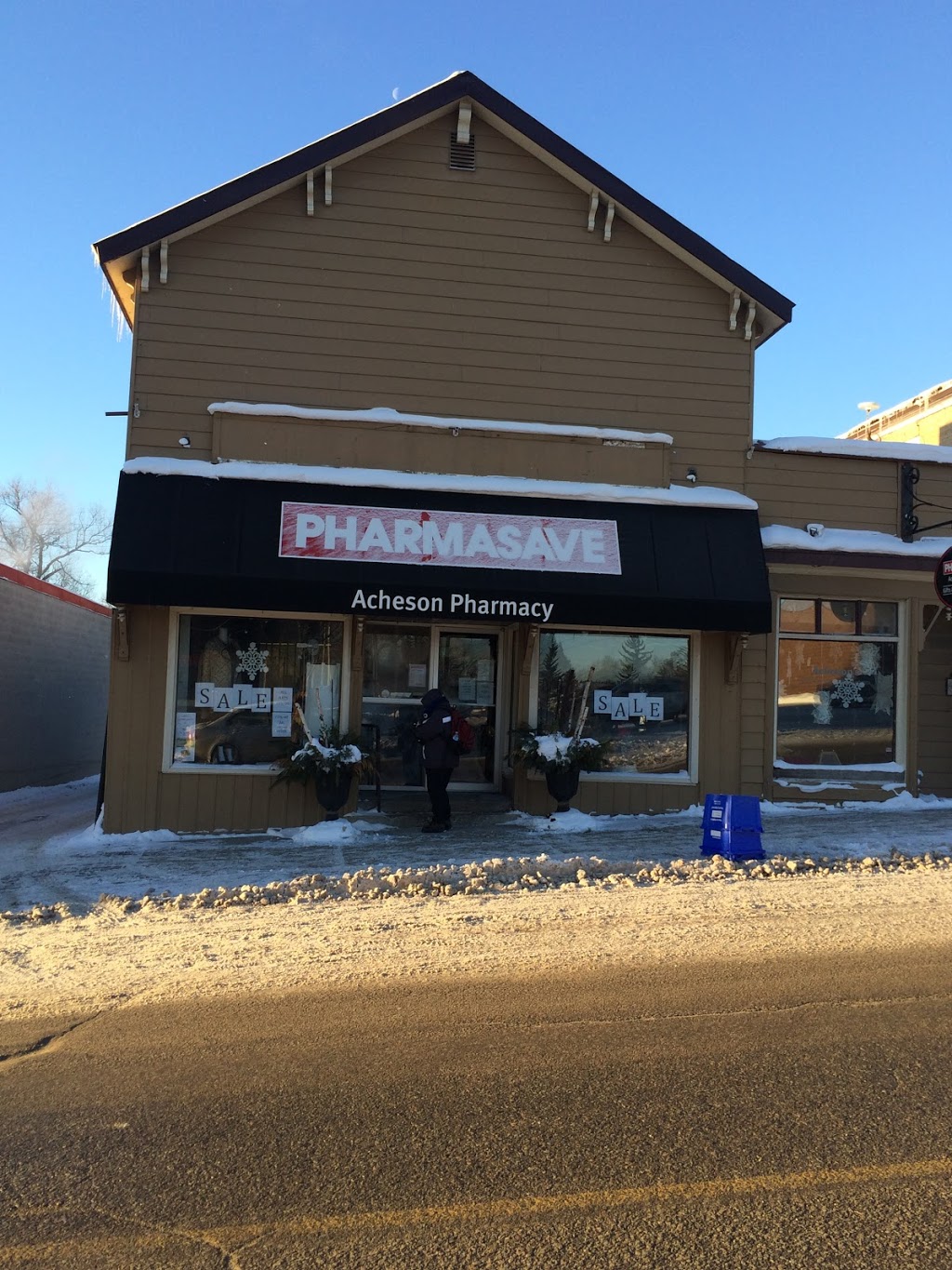 PHARMASAVE ACHESON’S PHARMACY | 16 Elora St S, Harriston, ON N0G 1Z0, Canada | Phone: (519) 338-3230