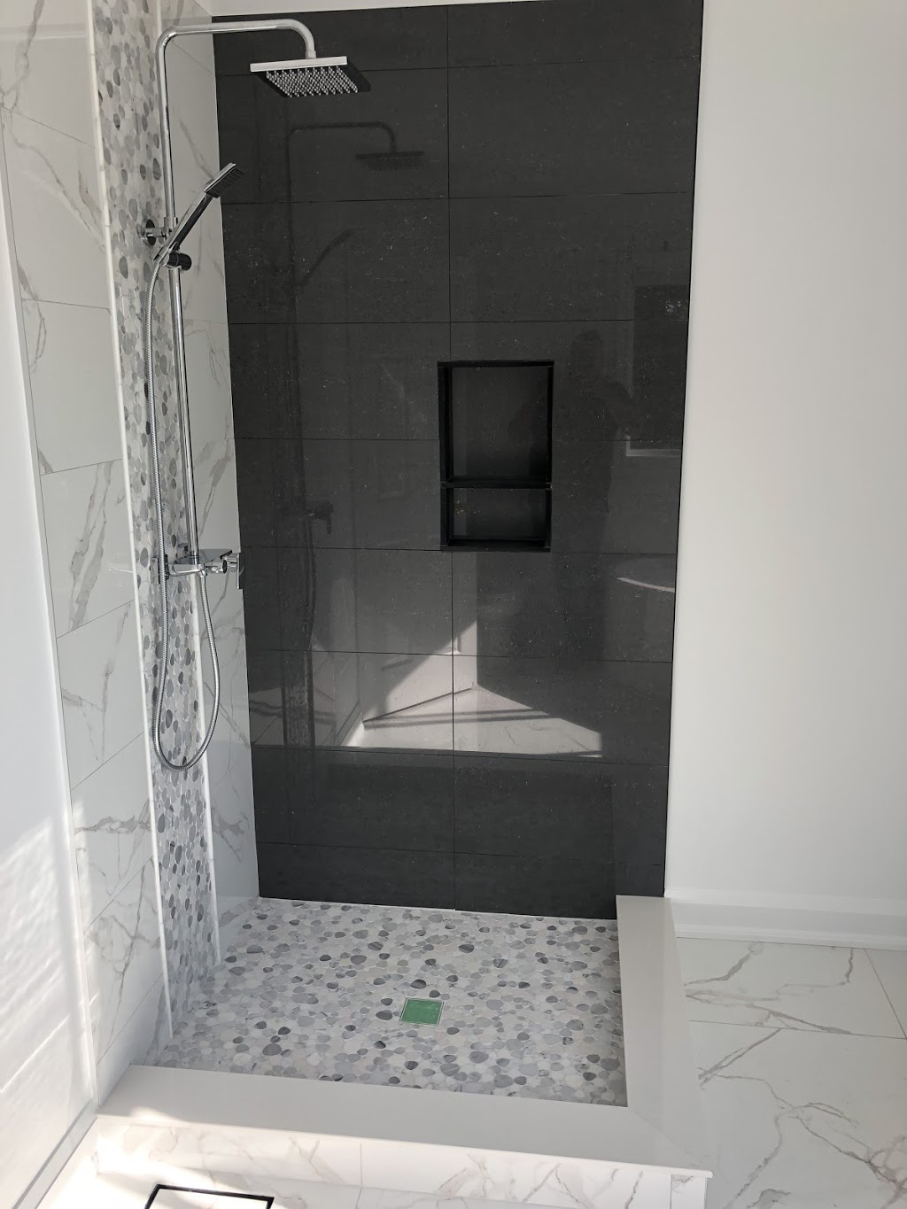 Kuzenko Marble & Tile | 1472 Thornton Rd N unit 22 bldg d, Oshawa, ON L1H 7K4, Canada | Phone: (905) 579-5107