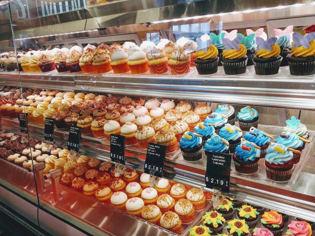 Loblaws | 1740 Richmond St, London, ON N5X 2S7, Canada | Phone: (519) 673-6111
