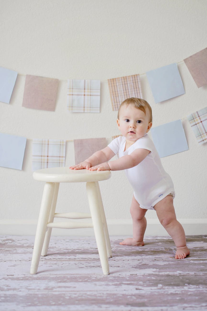Cuddles & Care - Night Nanny Vancouver | 6875 Granville St, Vancouver, BC V6P 4X4, Canada | Phone: (778) 223-4539