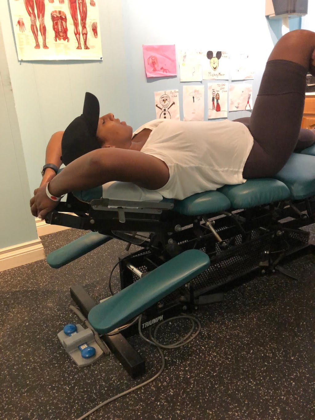 Shoreline Chiropractic Clinic | 3293 Lake Shore Blvd W, Etobicoke, ON M8W 1M8, Canada | Phone: (416) 251-9327