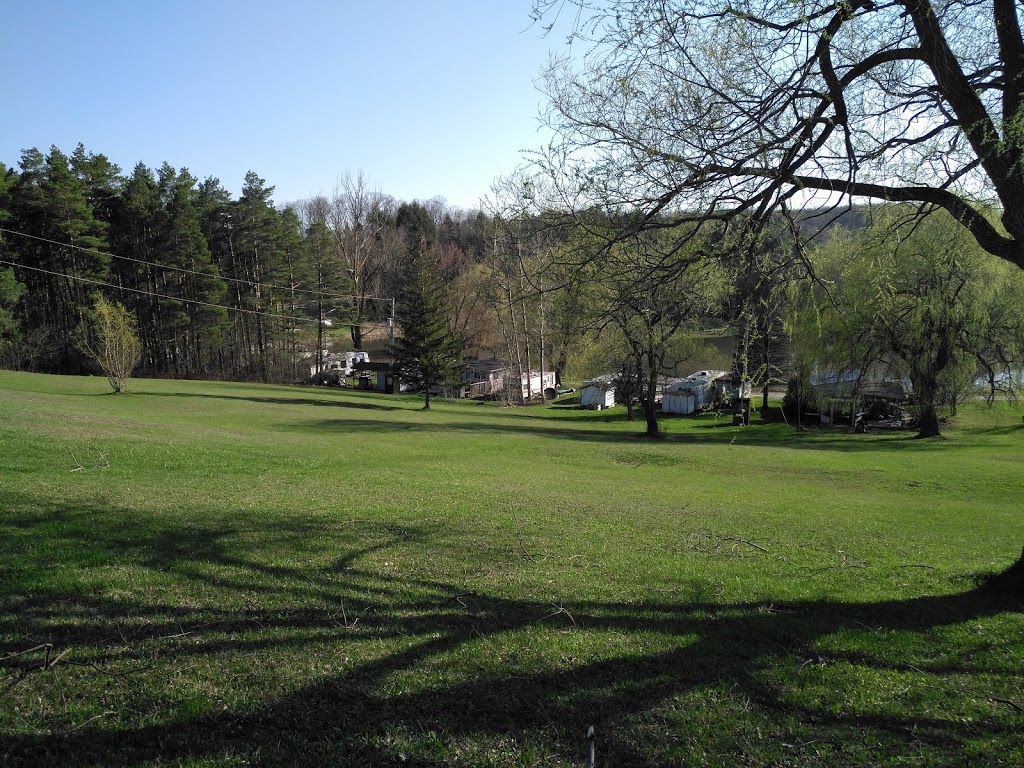 Alpine Country Trailer Park | 1174 Wilby Rd, St. Agatha, ON N0B 2L0, Canada | Phone: (519) 886-7420