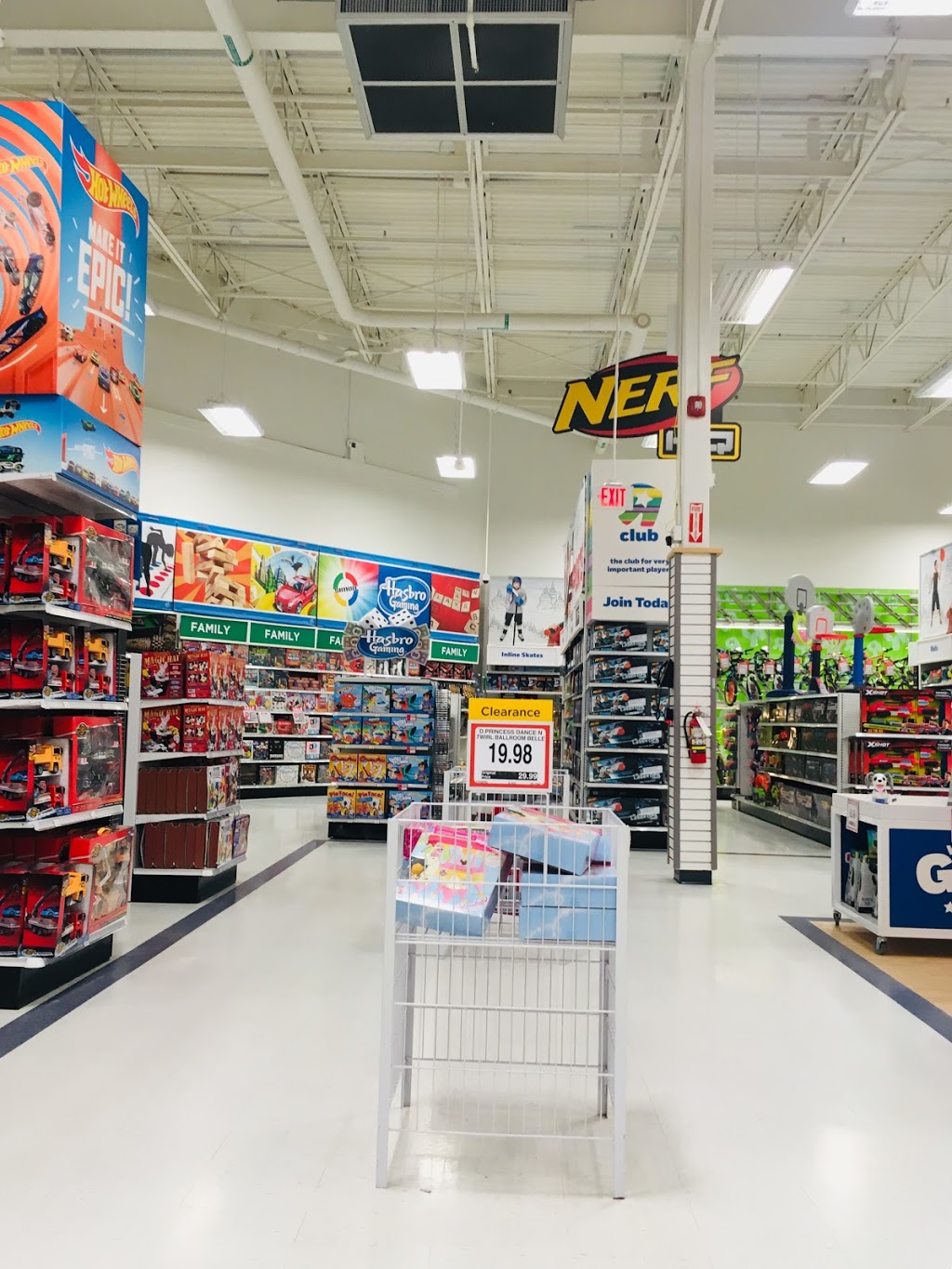 Toys"R"Us | 540 Centennial Pkwy N, Hamilton, ON L8E 0G2, Canada | Phone: (905) 662-1970