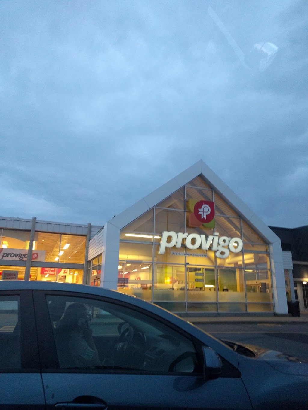 Provigo | 90 Rue Morgan, Baie-dUrfé, QC H9X 3A8, Canada | Phone: (514) 457-2321