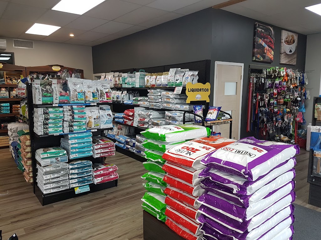 Nutri-Zoo Inc | 1700 Boulevard St Jude, Alma, QC G8B 3L4, Canada | Phone: (418) 662-2765
