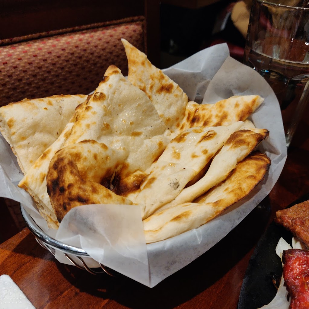 Tandoori Palace | 3424 Bd Cartier O, Laval, QC H7V 1K2, Canada | Phone: (450) 688-6866