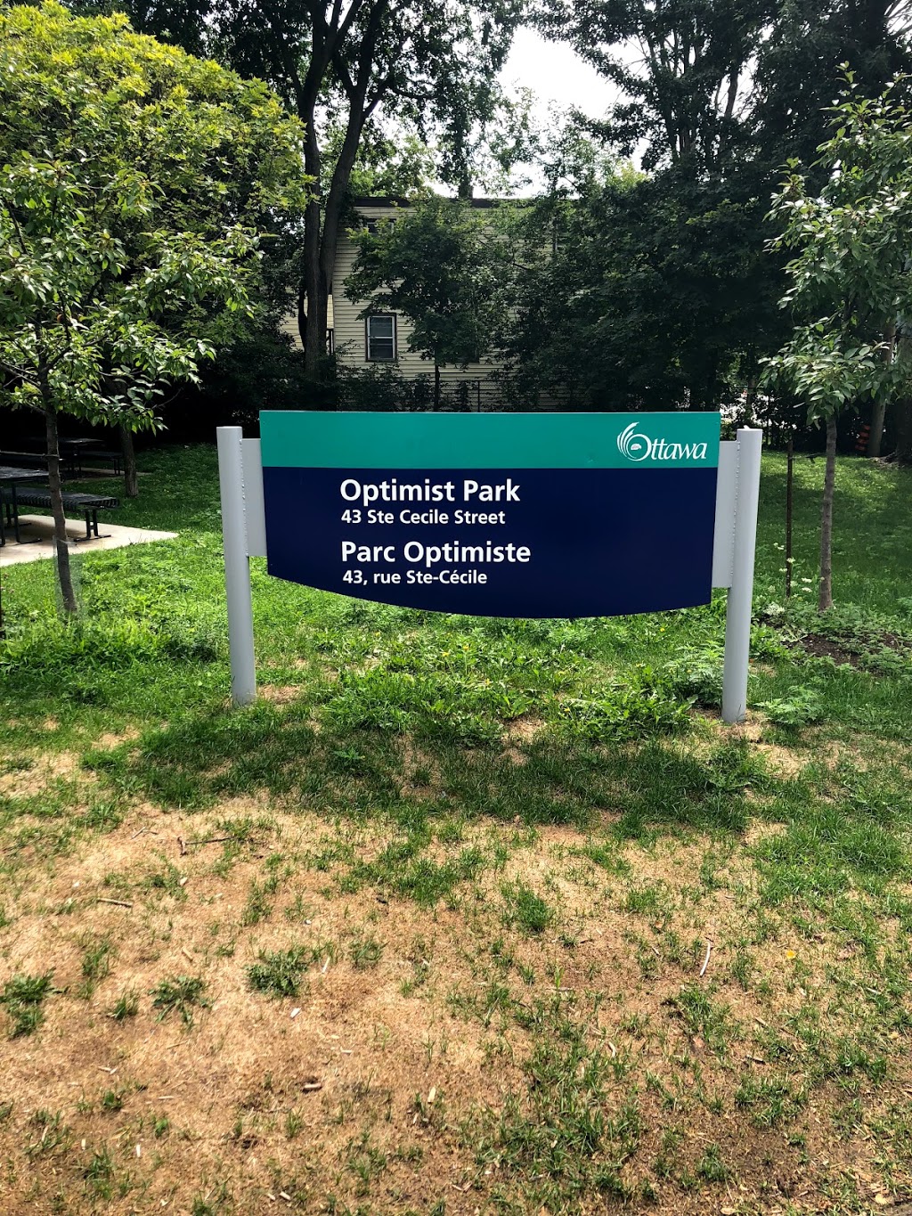Optimistic Park | park | 43 Ste-Cécile St, Vanier, ON K1L, Canada