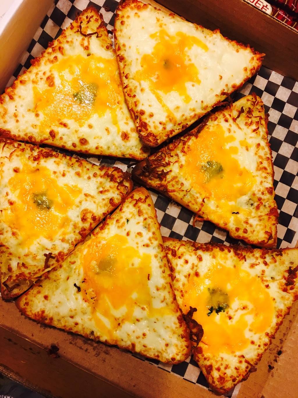 Formaggios Pie Shack | 1600 Highbury Ave N, London, ON N5Y 5N7, Canada | Phone: (519) 457-2233